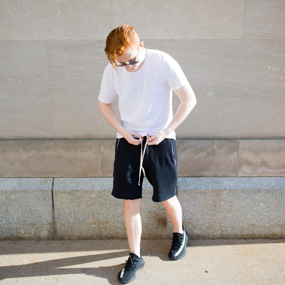 Meet your Posher, Gavin - Picture 2 of 3